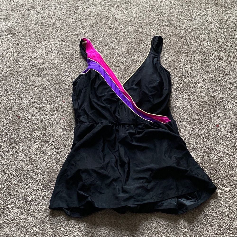 Robby Len One Piece Swim Dress Black SIZE 24W Tummy Control